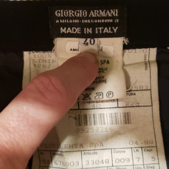 Giorgio Armani Classic Vintage Mini Skirt 40 - Picture 2 of 12